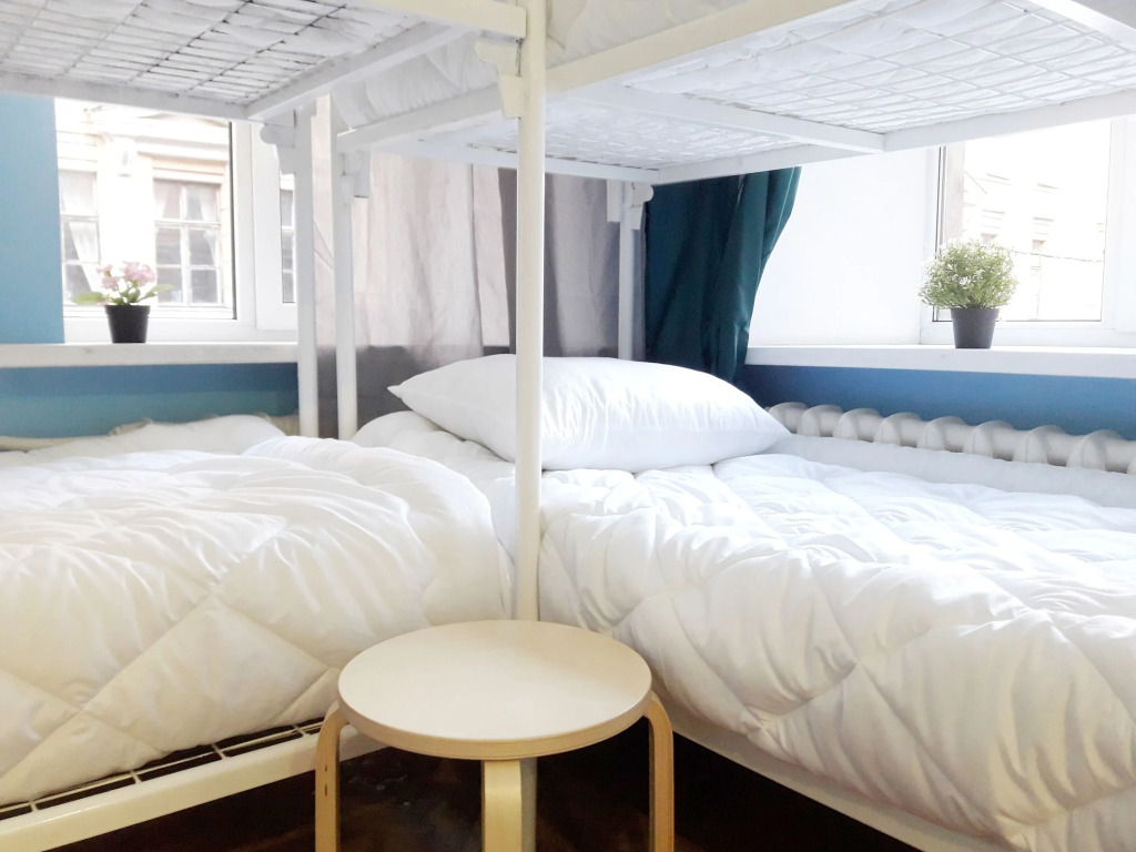 Neva Hostel