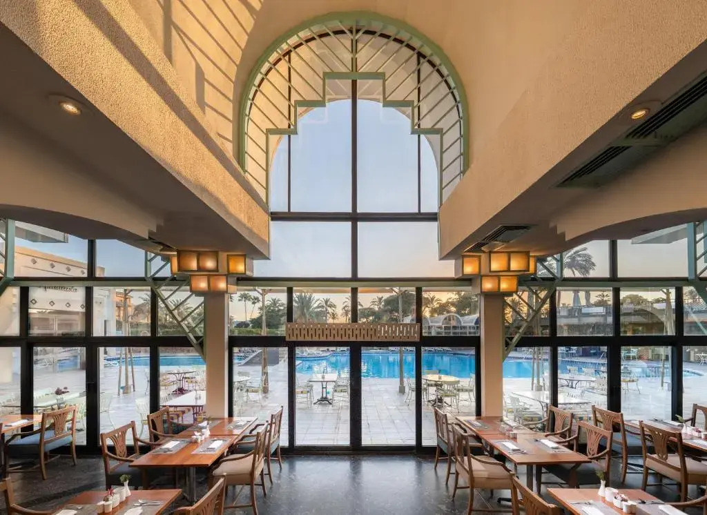 JAZ Pyramids Resort
