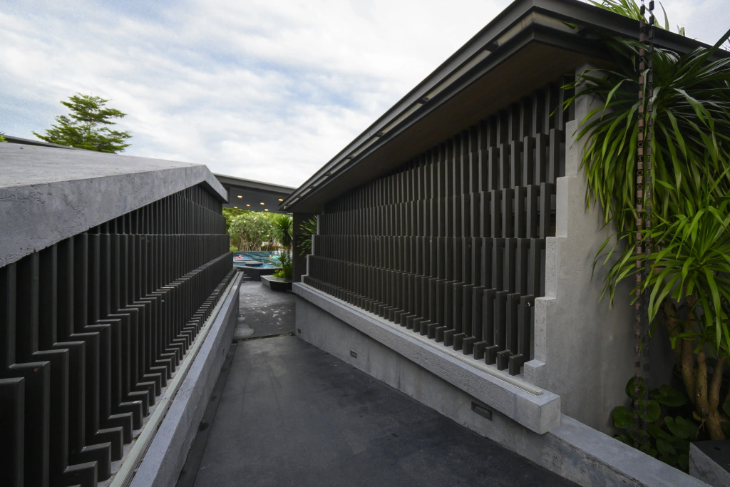 4 BR Saransiri Villa 2#l Pool Gym Garage Netflix	
