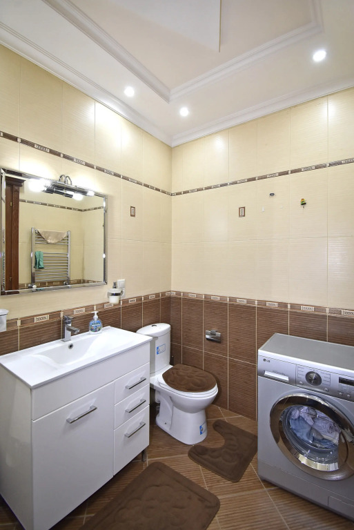 Квартира Просторная уютная квартира на улице Абовяна AB917