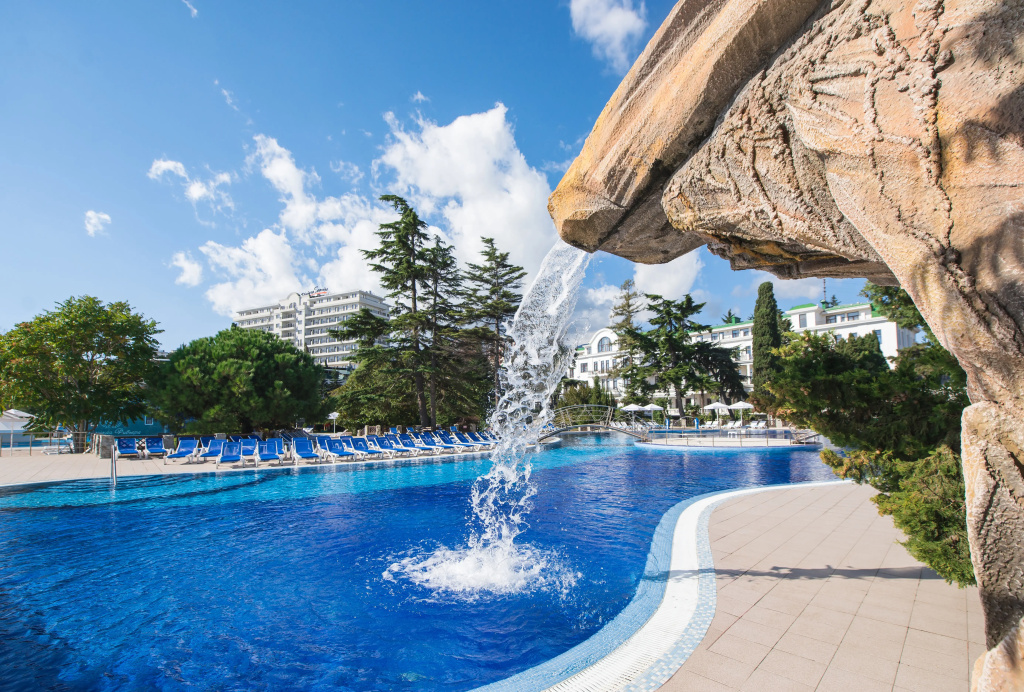 5 ★ Отель Riviera Sunrise Resort & SPA Алушта