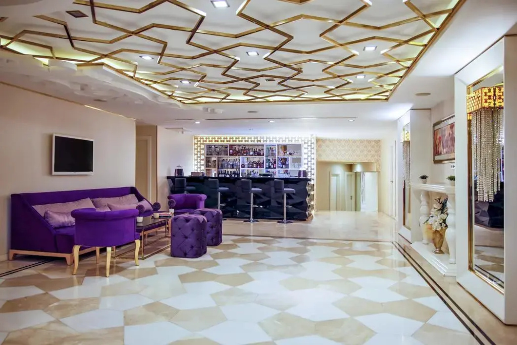 Massimo Hotel