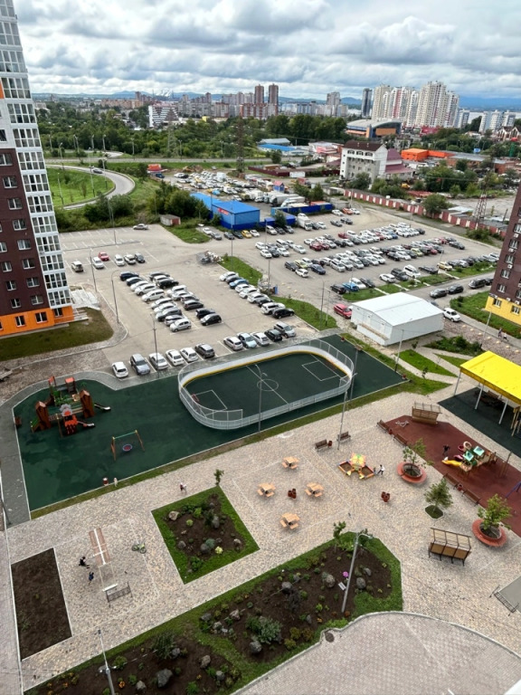 Студия Недалеко от Центра