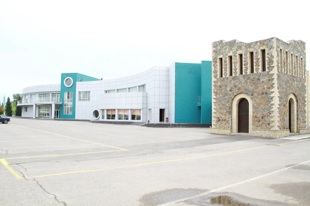 Отель Arena Gazakh
