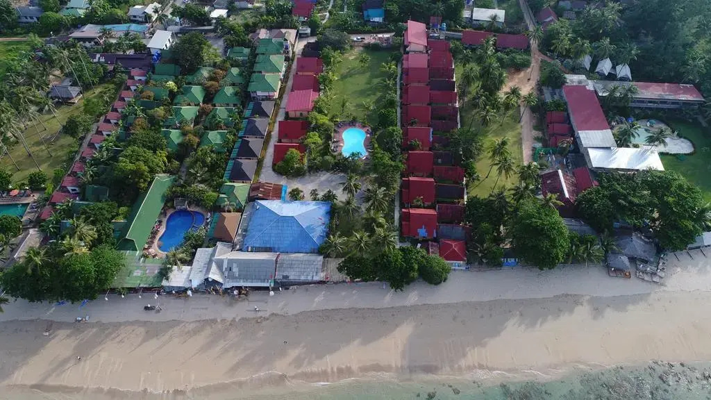 Lanta Emerald Bungalow