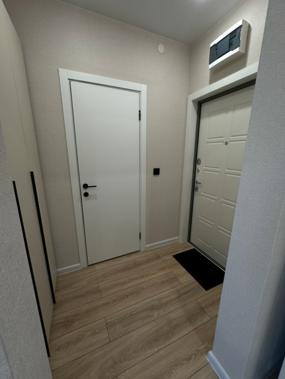 Bez Posrednikov Flat