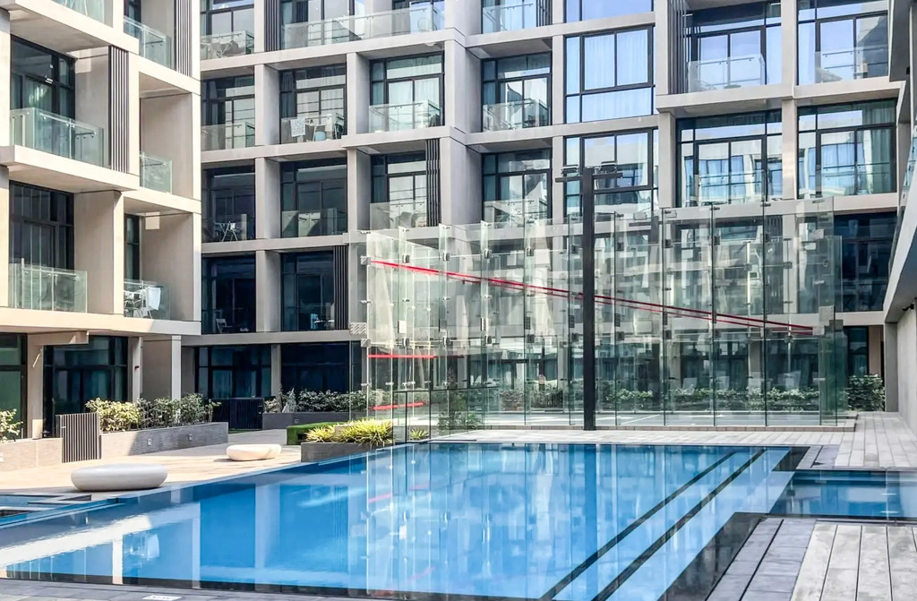 Апартаменты Elite LUX Holiday Homes - Luxurious 1BR Suite in Signature Livings JVC - Dubai
