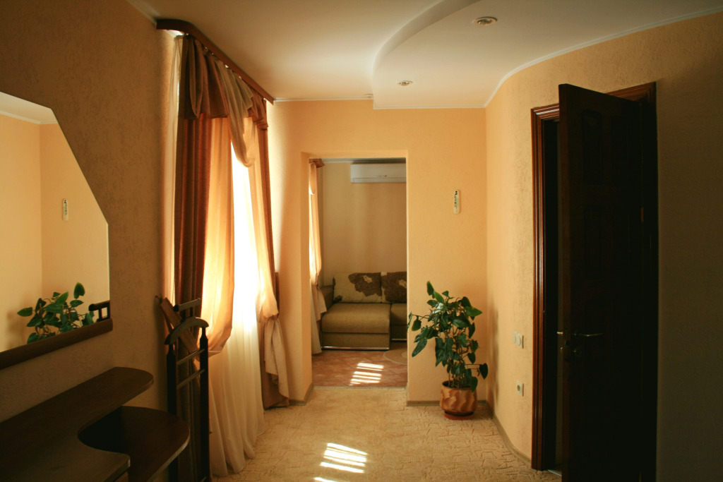 Myis Hotel