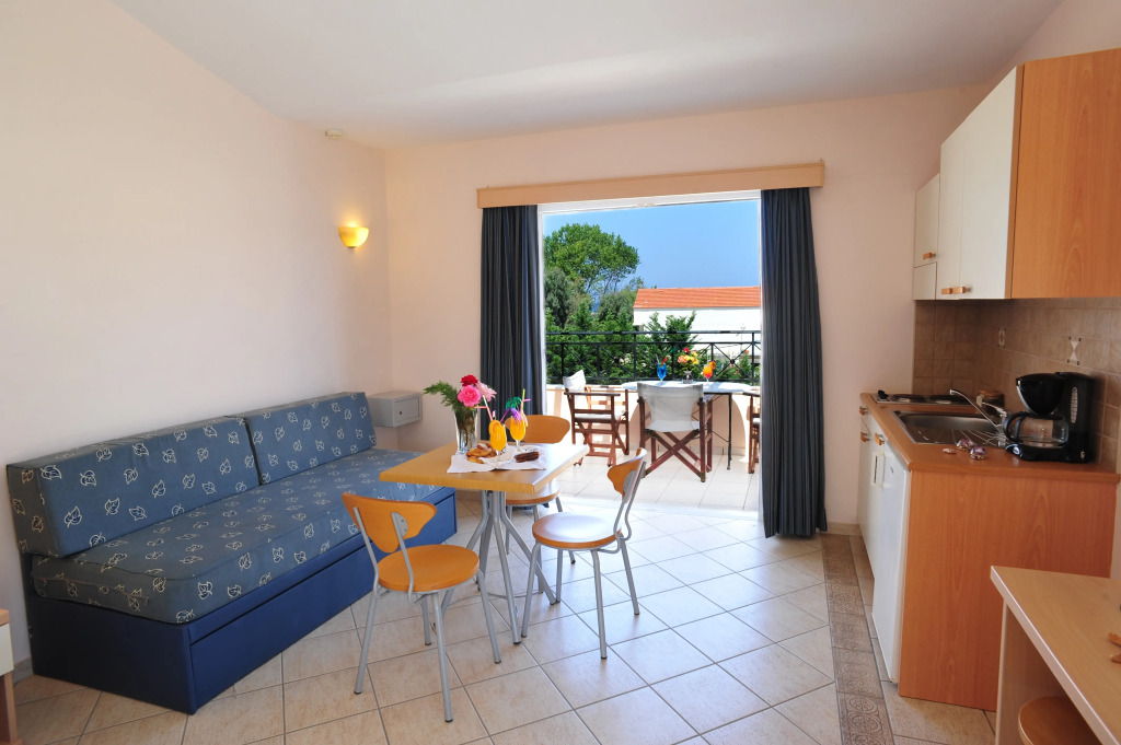 Апарт-отель Thinalos Apartments, Corfu