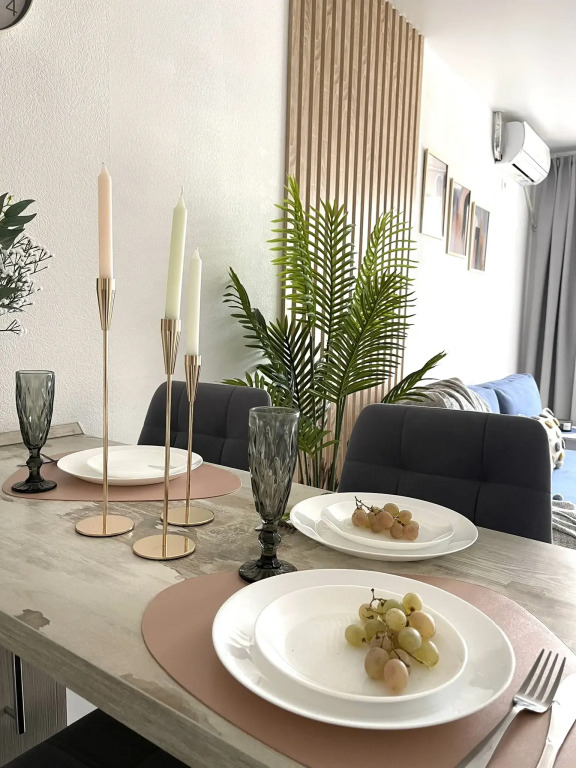 Квартира Apartment Sweet Home на Мурата Ахеджака 16/1