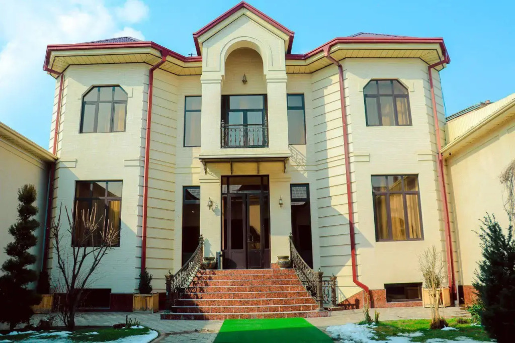 ELANI Hotel