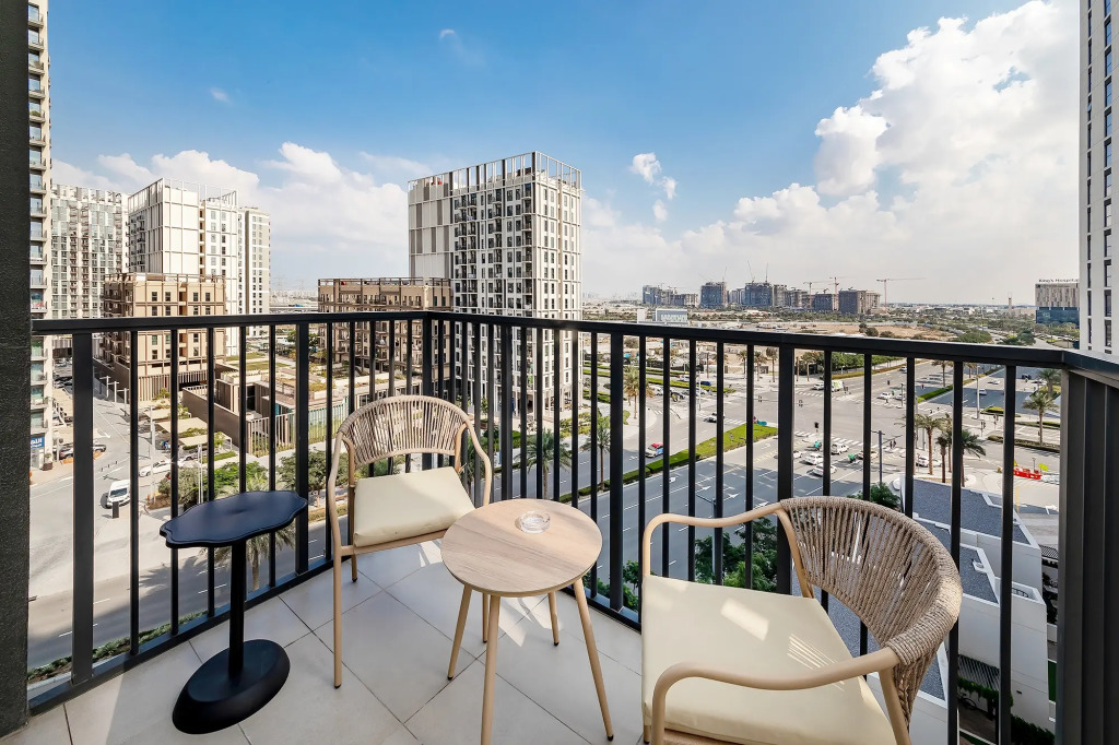 Апартаменты Premium 1BR at Executive Residences