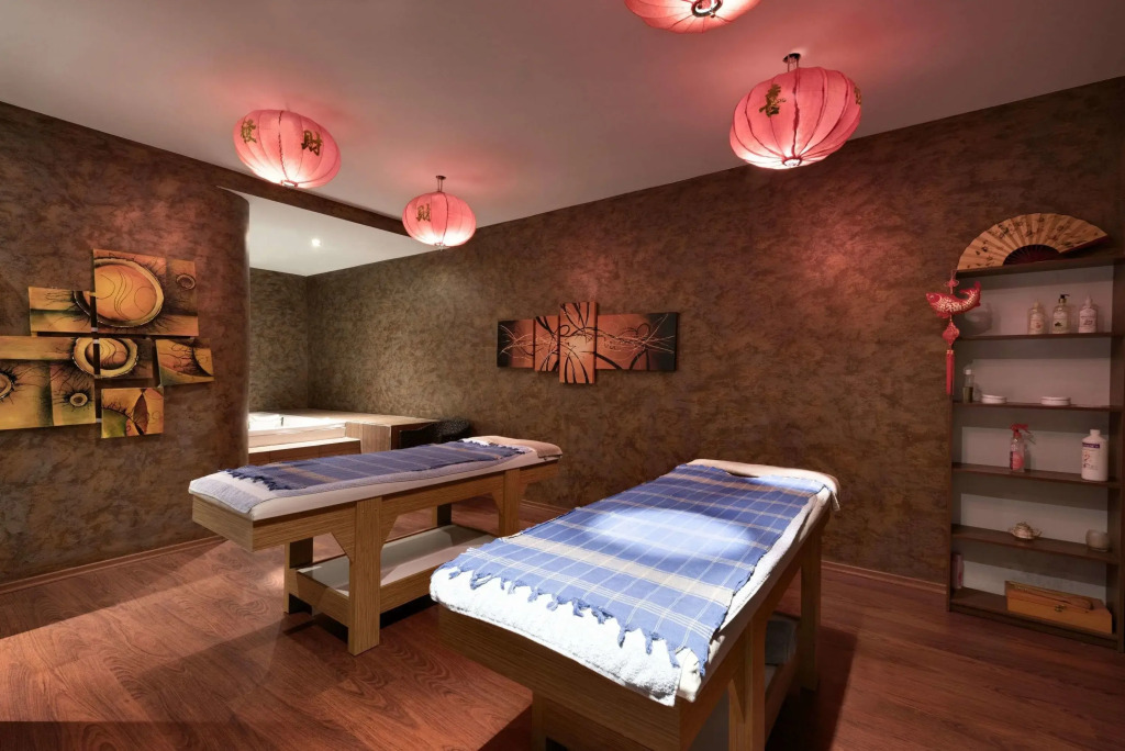 Ramada Hotel & Suites Sisli