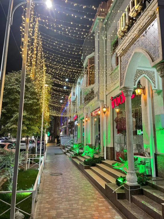 Hotel+1 Hotel