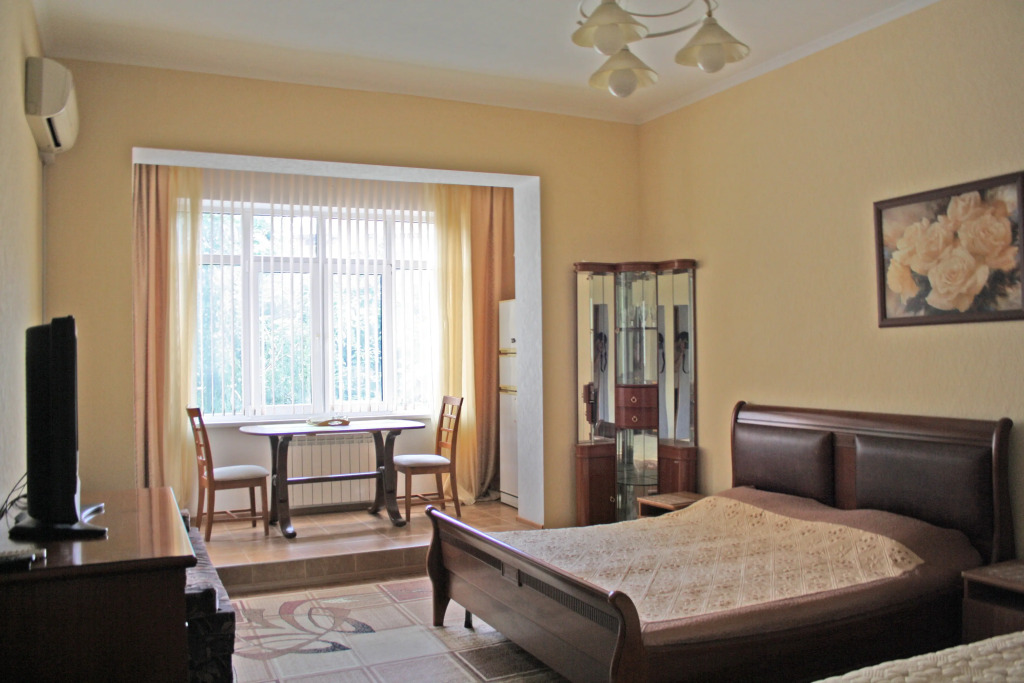 Catta Guest House
