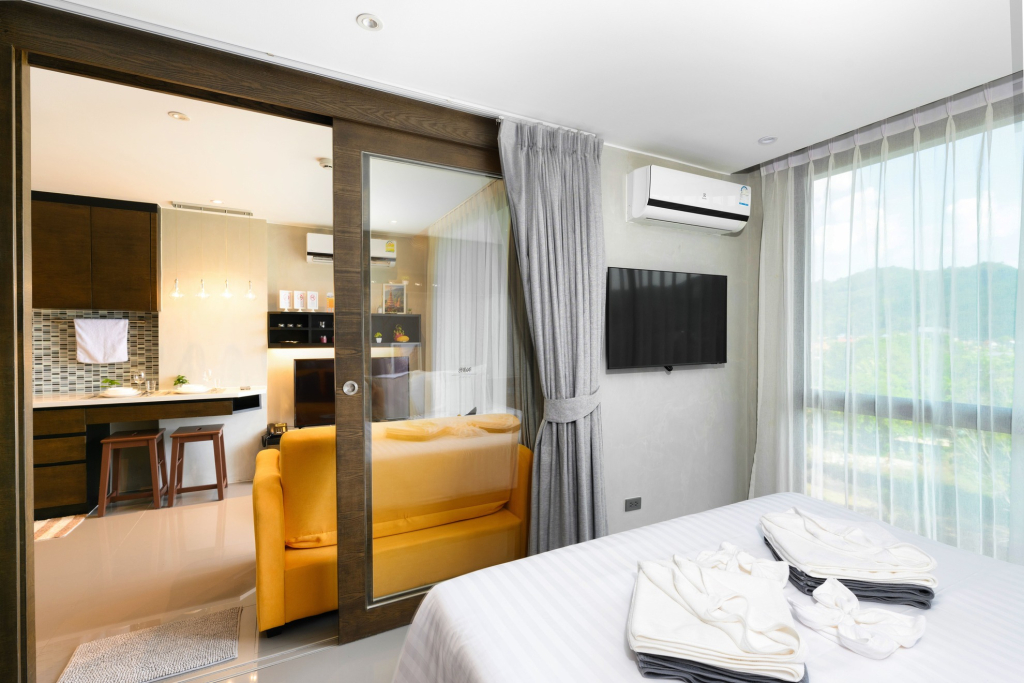 Квартира Kamala beach. 1 BDR Rooftop pools Best Wi Fi