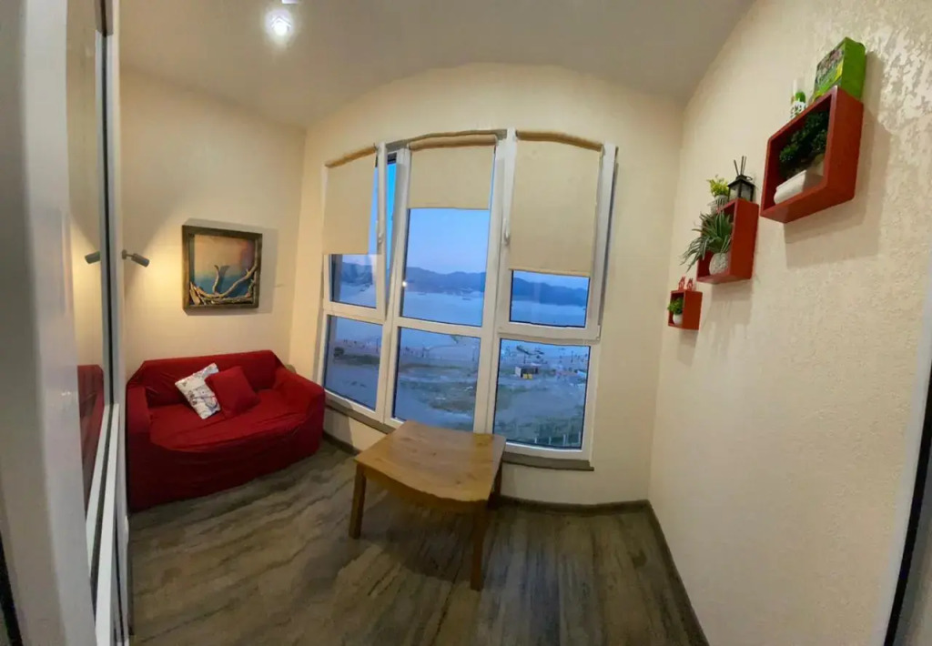 Квартира на Набережной Адмирала Серебрякова, д.79Б