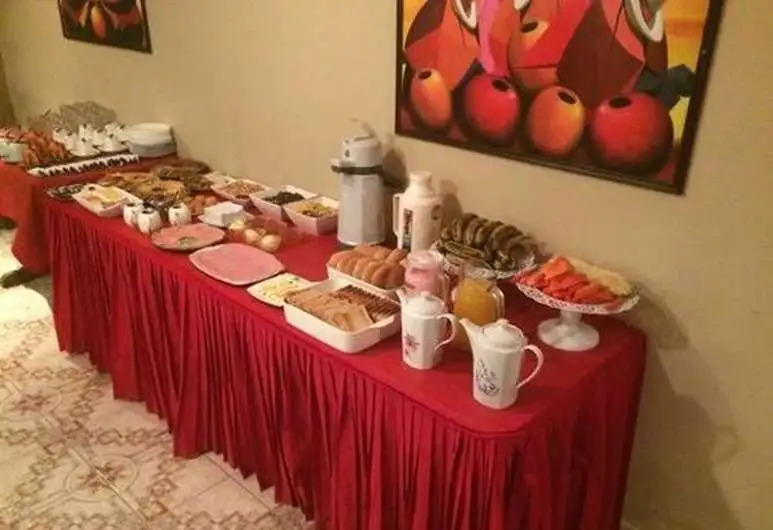 Отель Oasisa