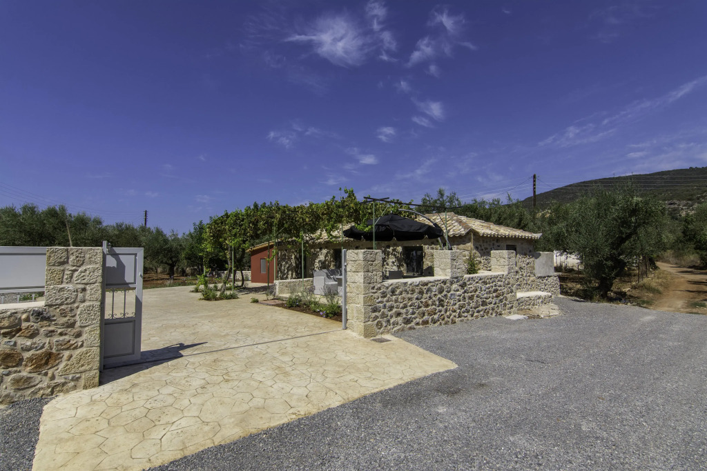 Частный дом Olive Grove by the Sea Kardamyli