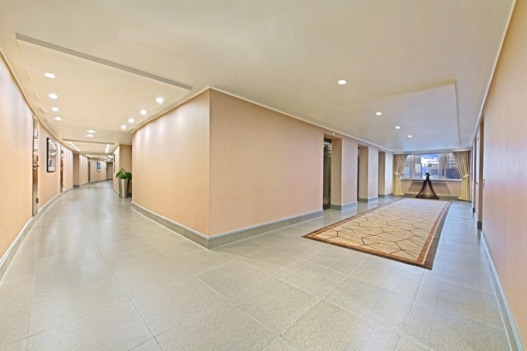 The Curve Hotel