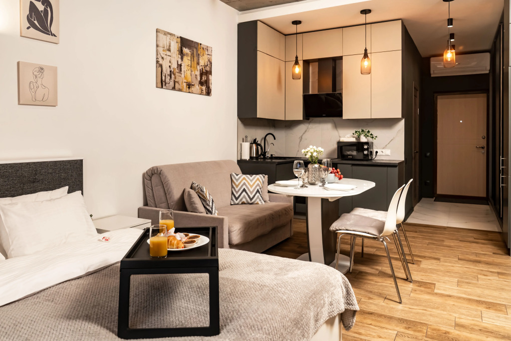 Апартаменты SKY INN Color Grey