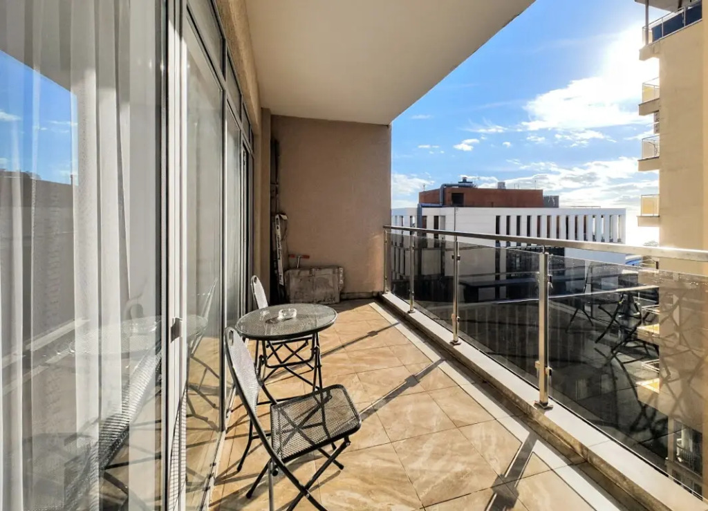 Апартаменты M Apartments SvetlanaPark 2