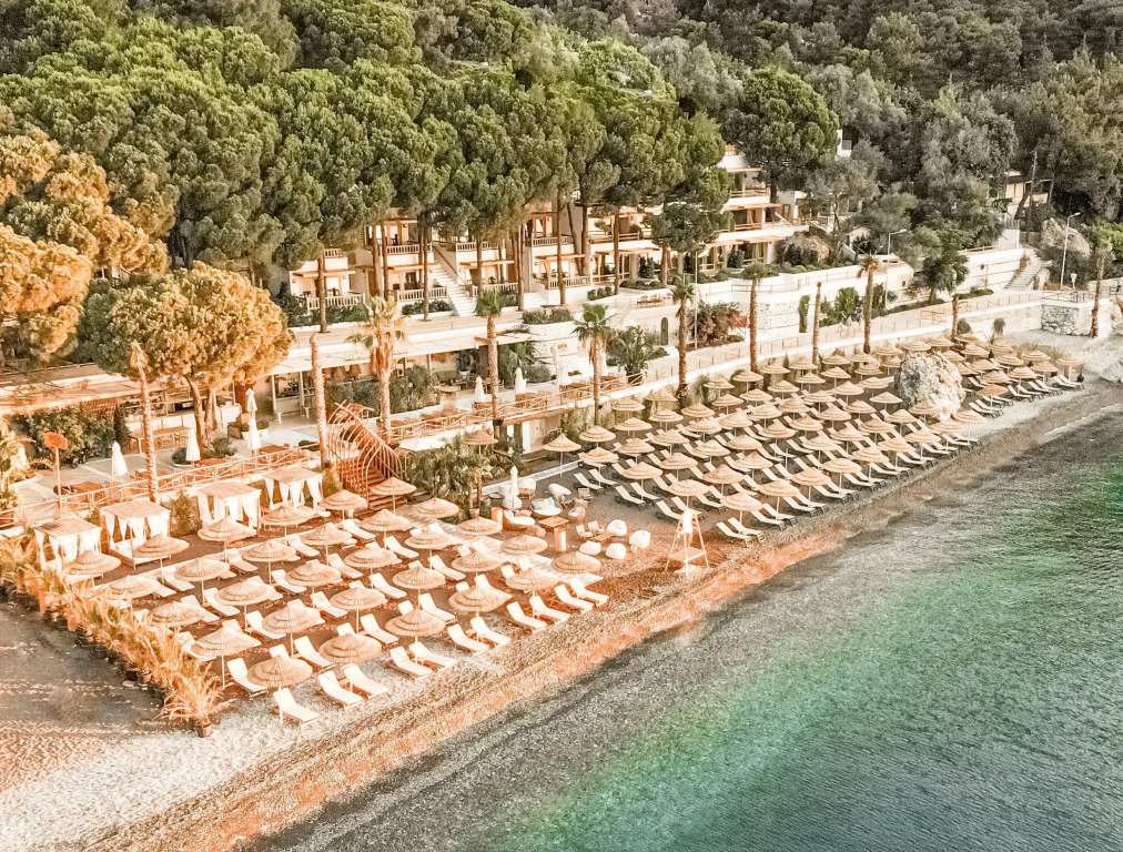 Pilos Suites