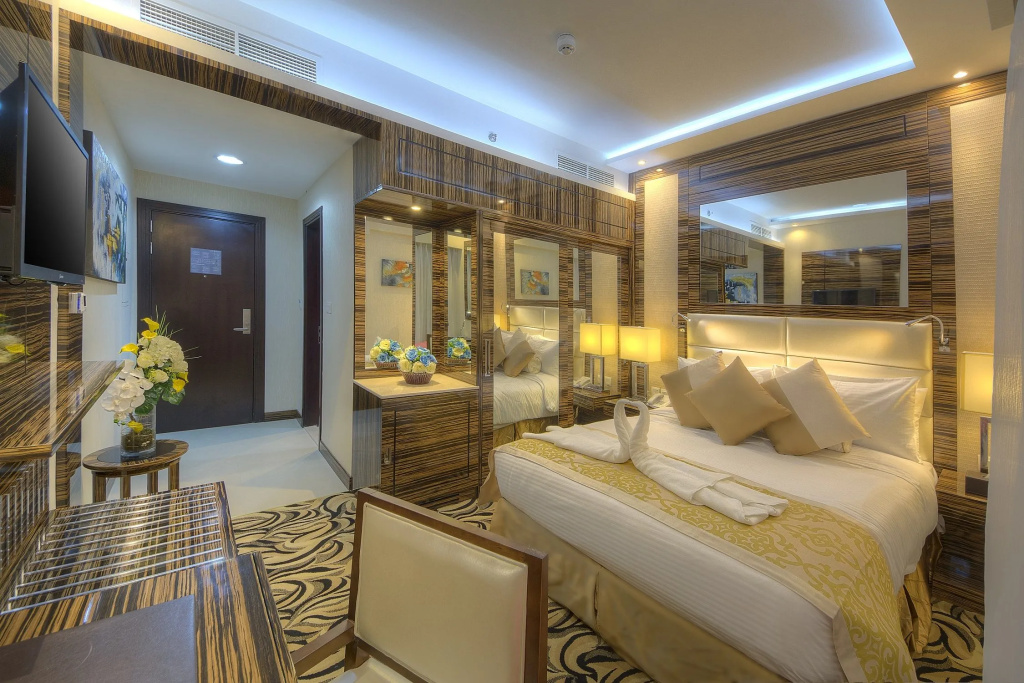 Отель Orchid Vue