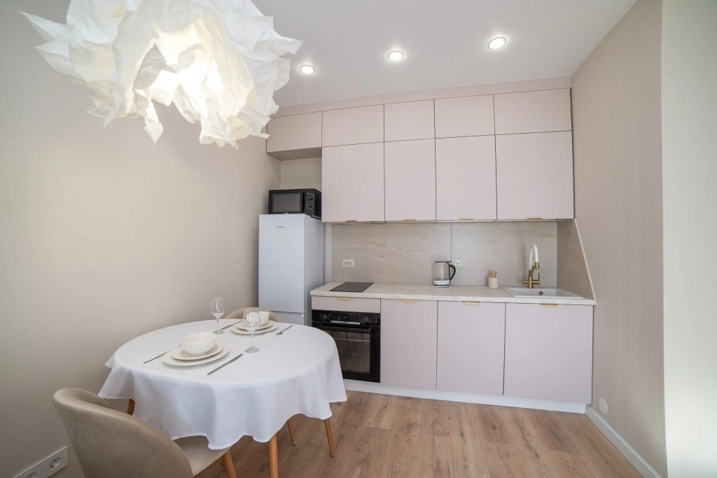 Квартира Евро 2К BeGuest с балконом на Шаумяна 28