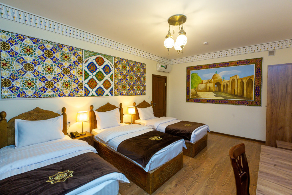 Hotel Iman