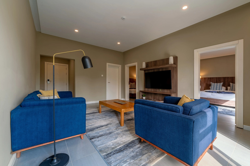 Central Hotel- Ridge