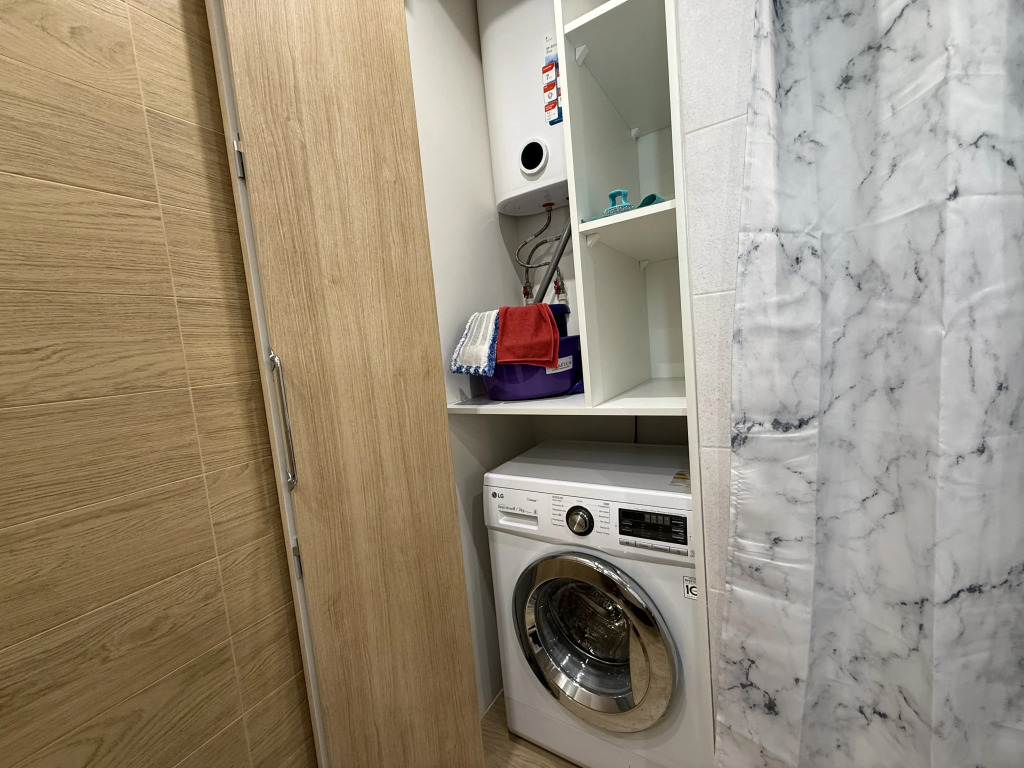 Квартира В Гости на Аникина 16Б 1к Рядом с Тц МЕГА