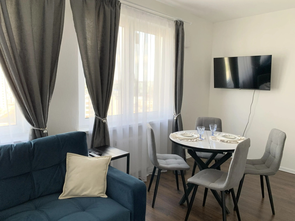 Апартаменты Myhome Yourhome на Проспекте Большевиков 68/1