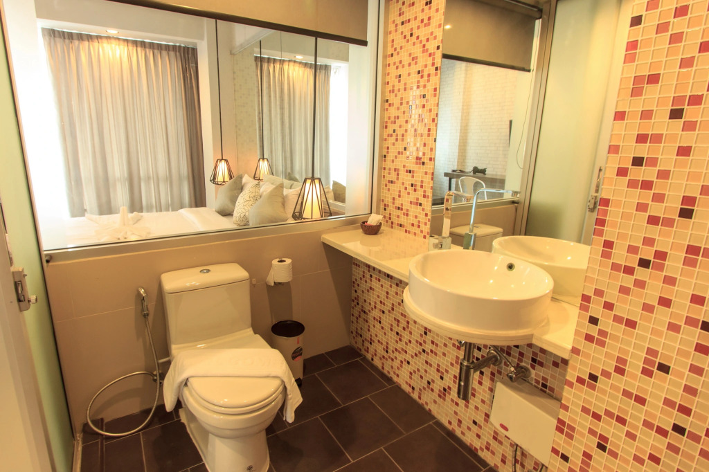 Отель Silla Loft Patong