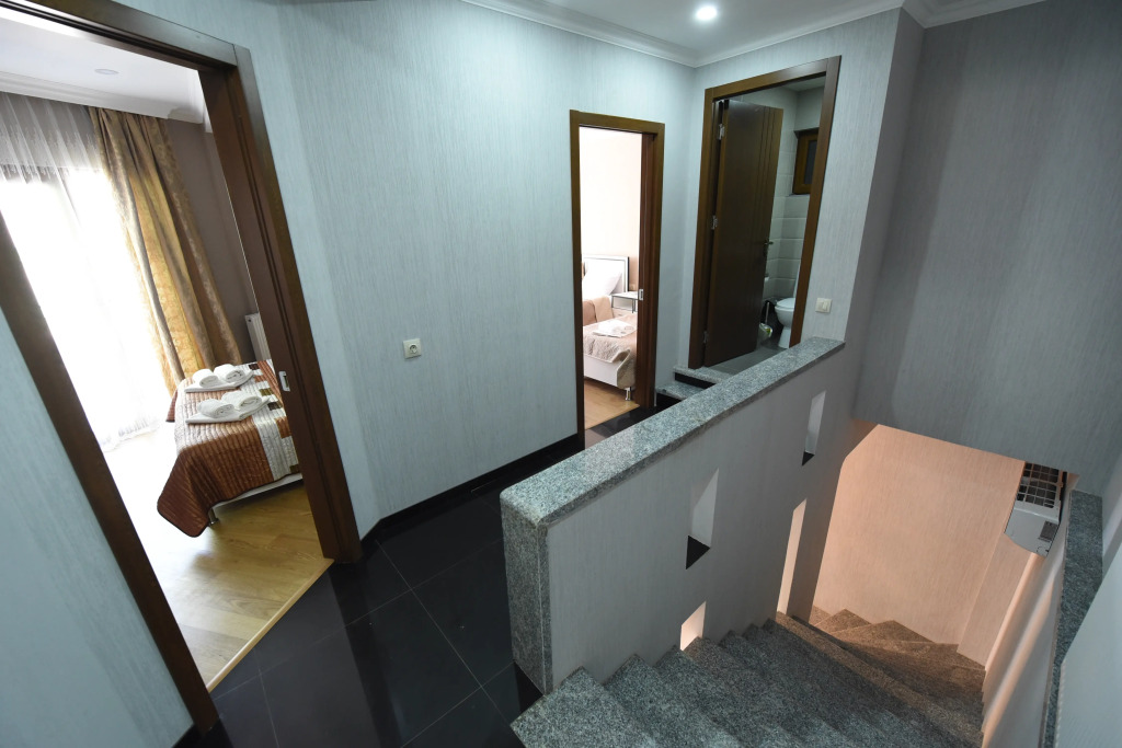 Апартаменты New House