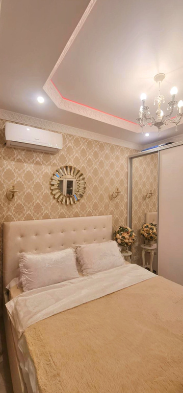 Квартира Royal Apartment на Крымской 22 Четырехкомнатные
