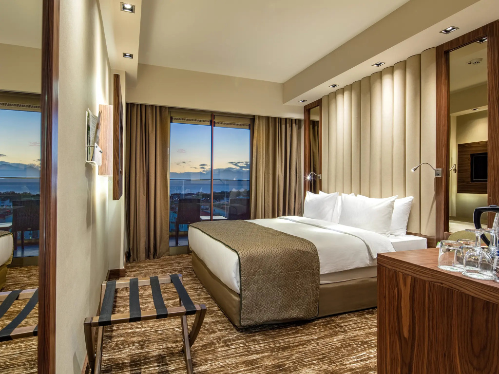 Holiday Inn Antalya - Lara by IHG