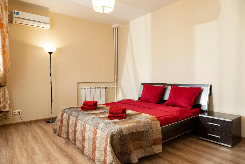 Апартаменты Hotel Home на Проспекте Ленина