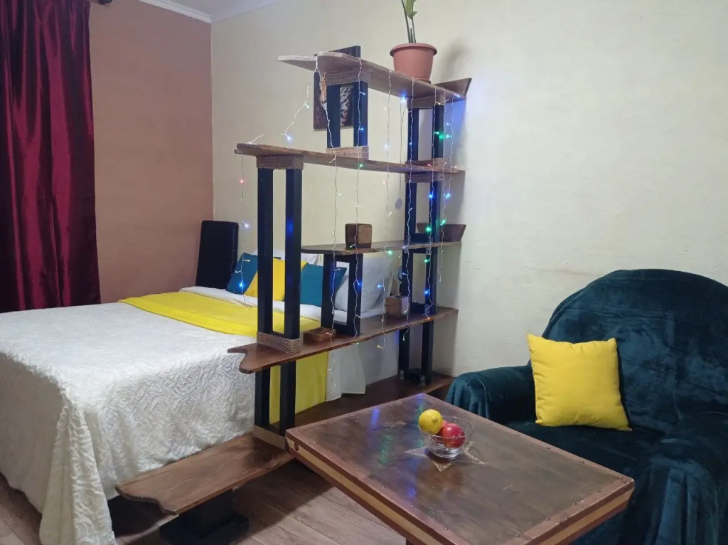 Квартира Live-In-Comfort на Творчества 1к1