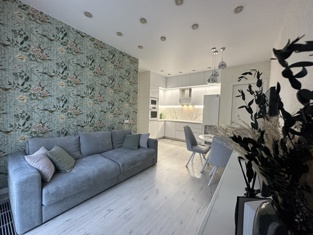 Квартира Дизайнерская Евротрешка Top Rooms в ЖК Зиларт
