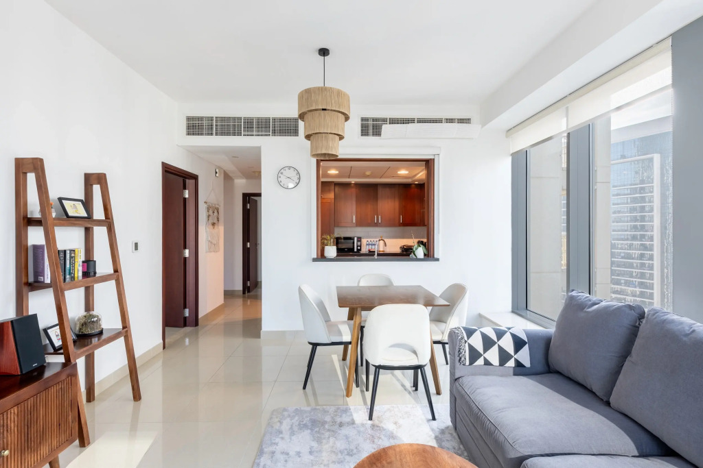 Апартаменты Elegant 2BR Balcony and Stunning Burj Views