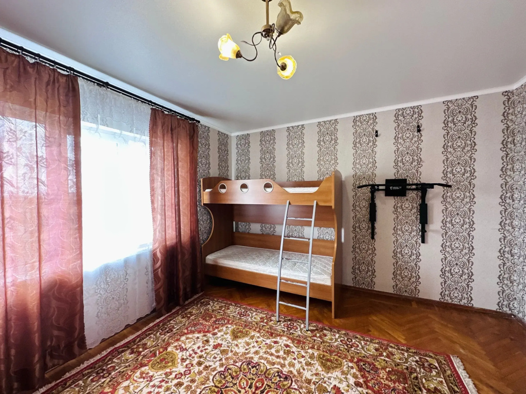 Квартира с Балконом на Почтовой Улице