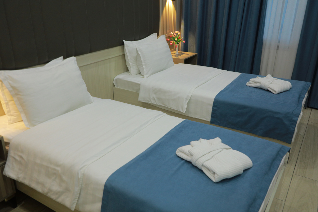 Human Hotel