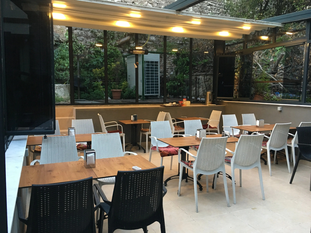 Nuray Hotel