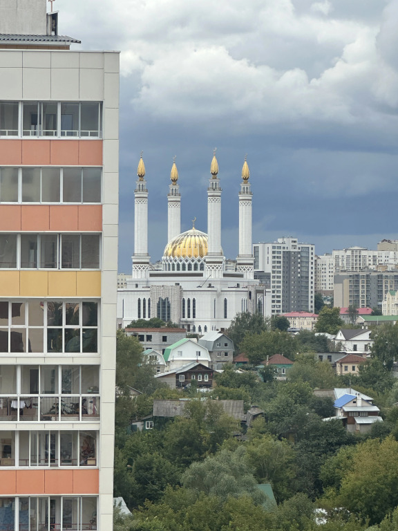 Квартира около ТЦ Ультра
