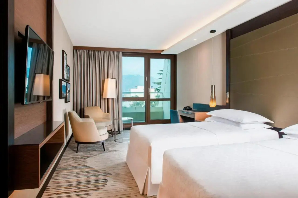 Sheraton Grand Tbilisi Metechi Palace