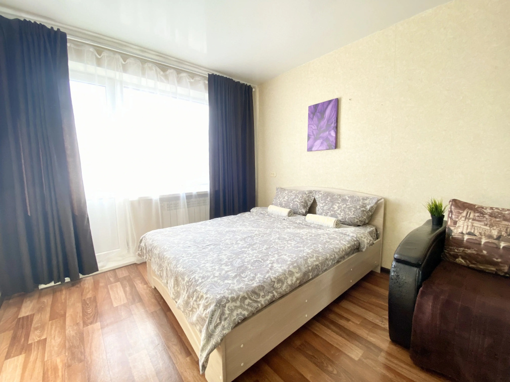 Квартира на Комарова 4