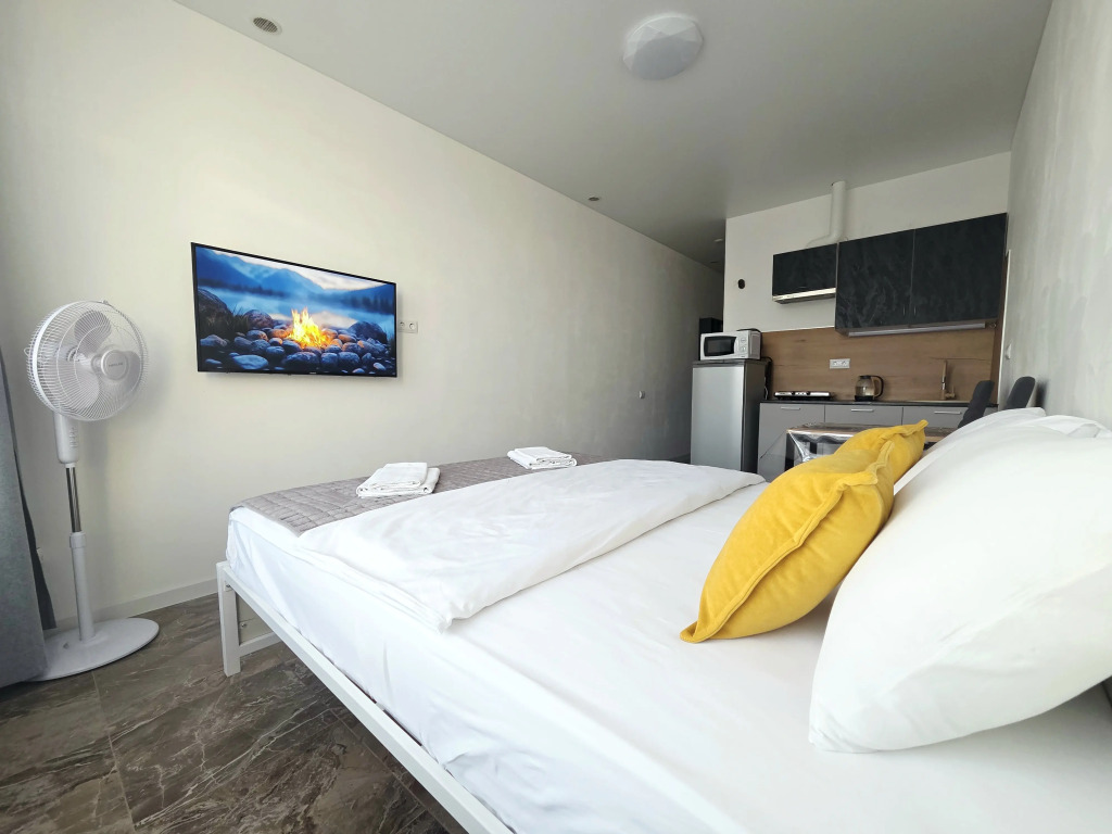 Апартаменты RoomOnDay в ЖК Смайл Арт 0014 13