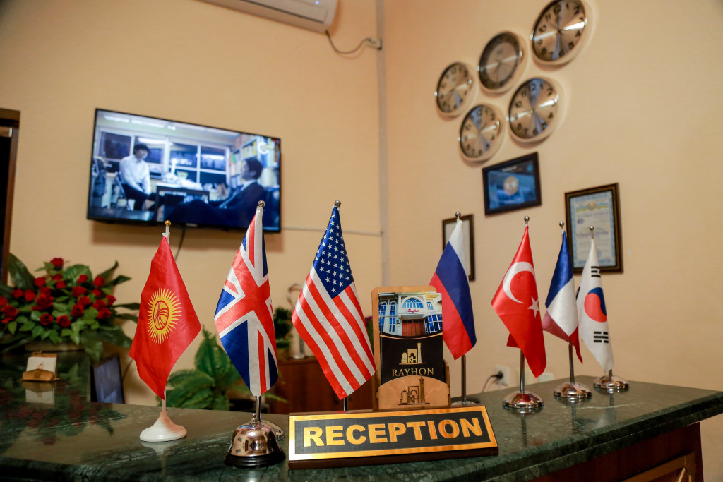 Rayhon Hotel
