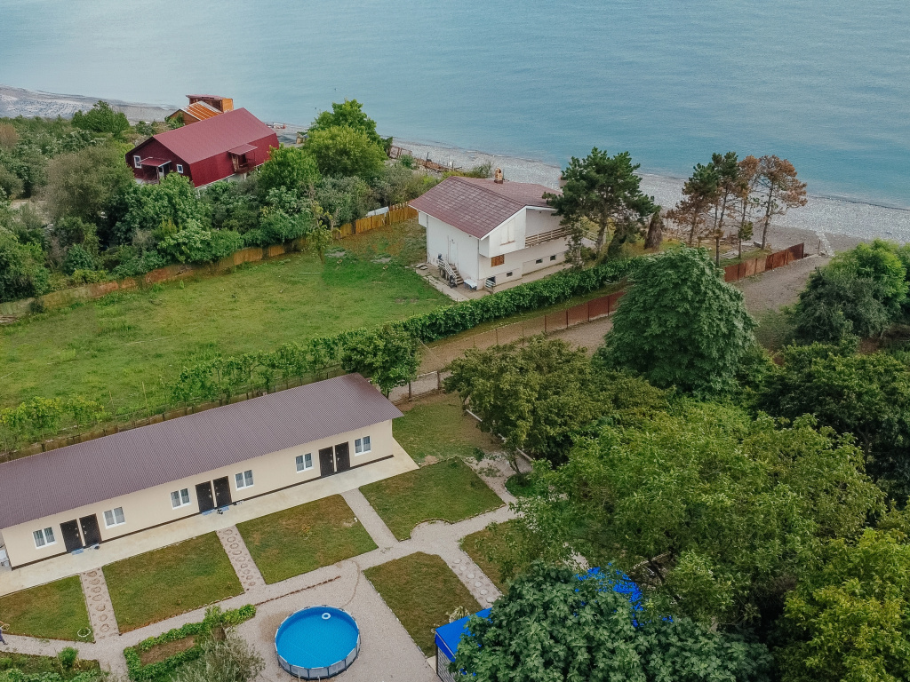 manushak Guest house